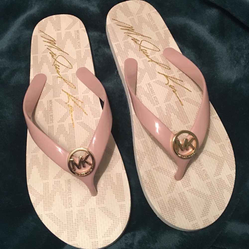 💯 authentic MICHAEL KORS Size 8